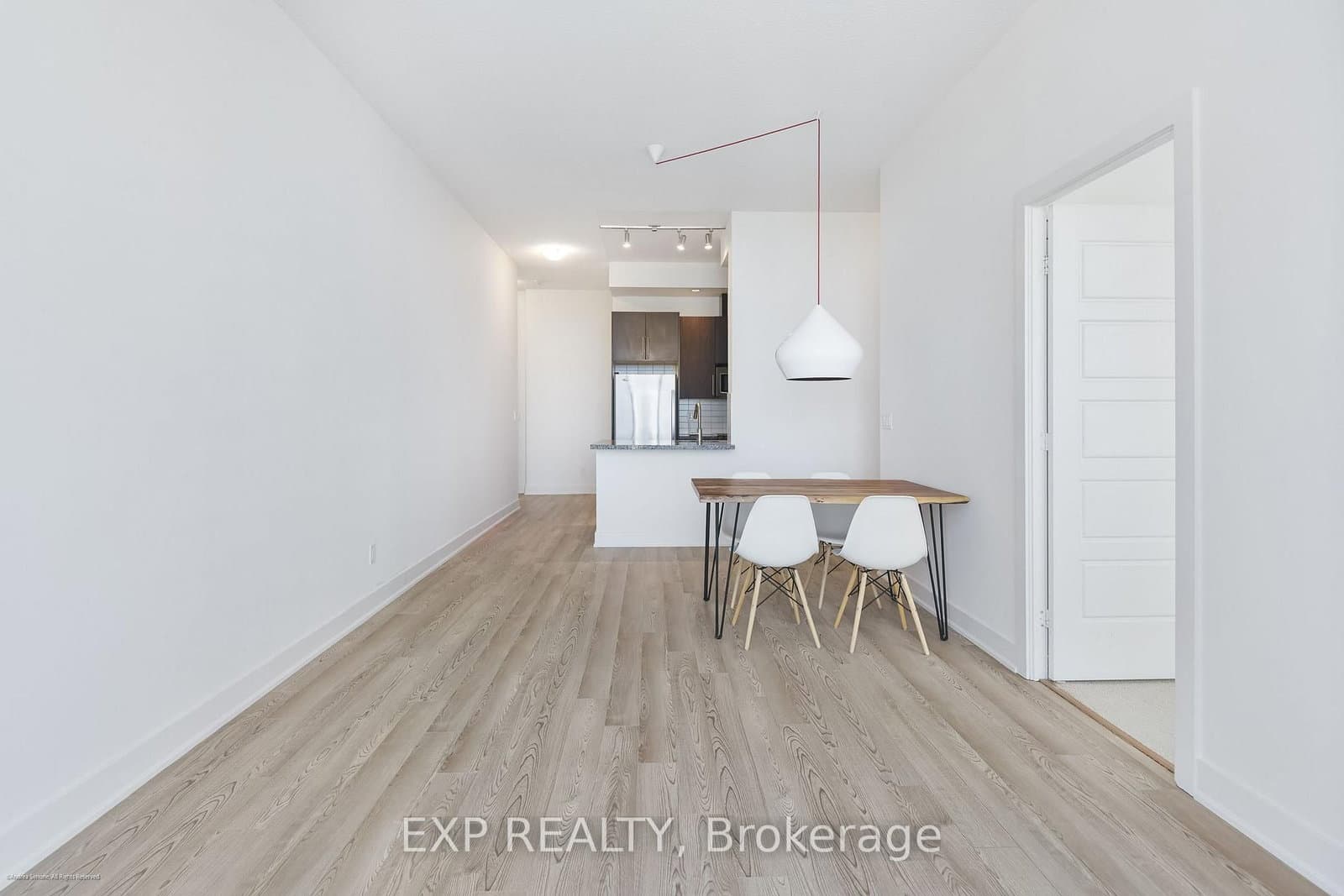 28 Linden Street, Unit PH2 thumbnail 19