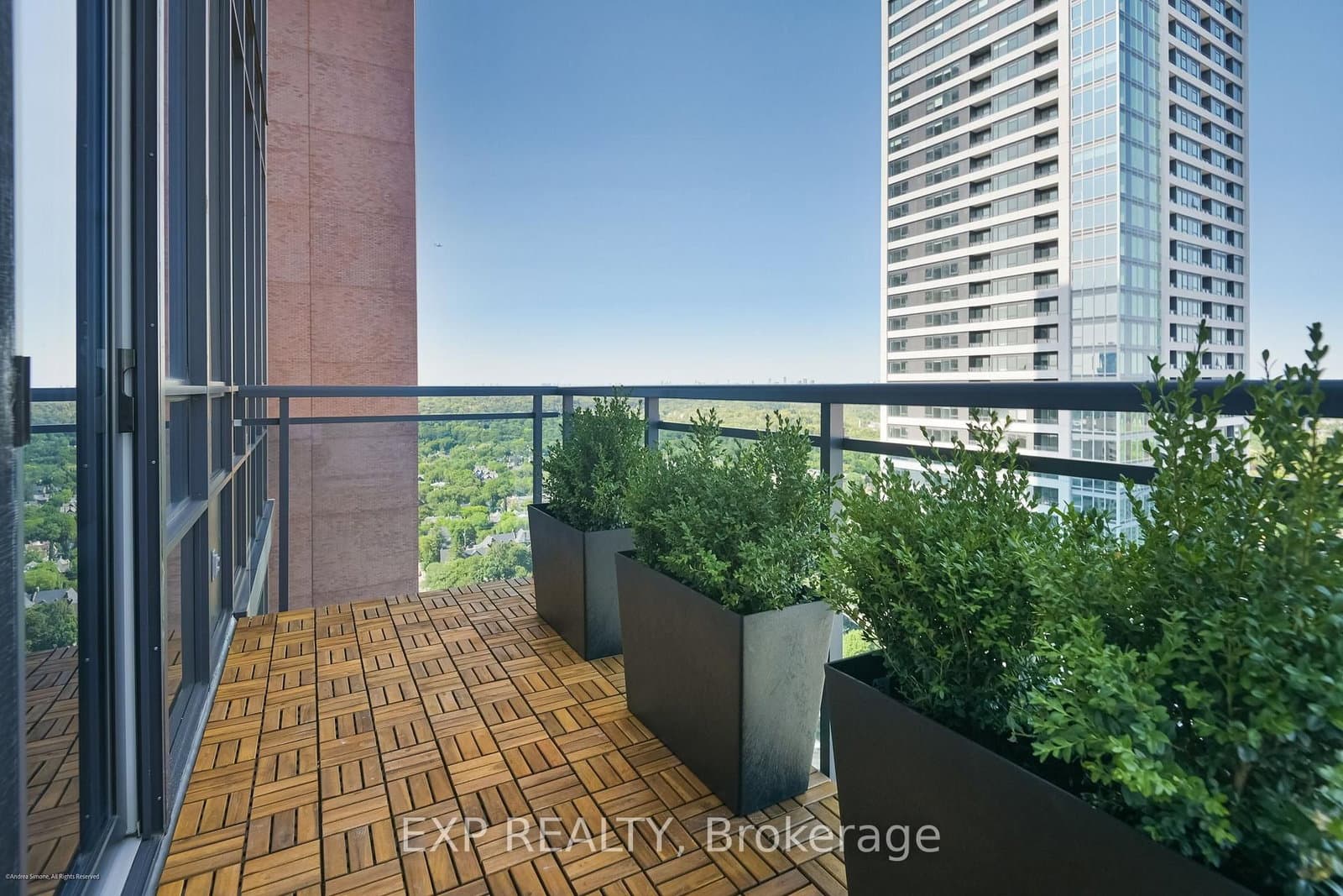 28 Linden Street, Unit PH2 thumbnail 35