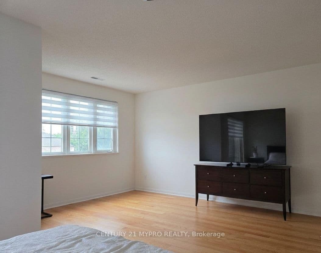 221 Grandview Way thumbnail 10