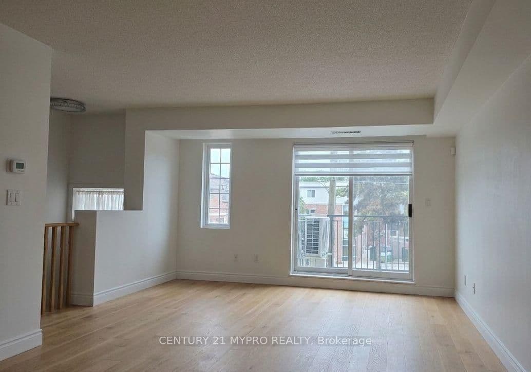 221 Grandview Way thumbnail 4
