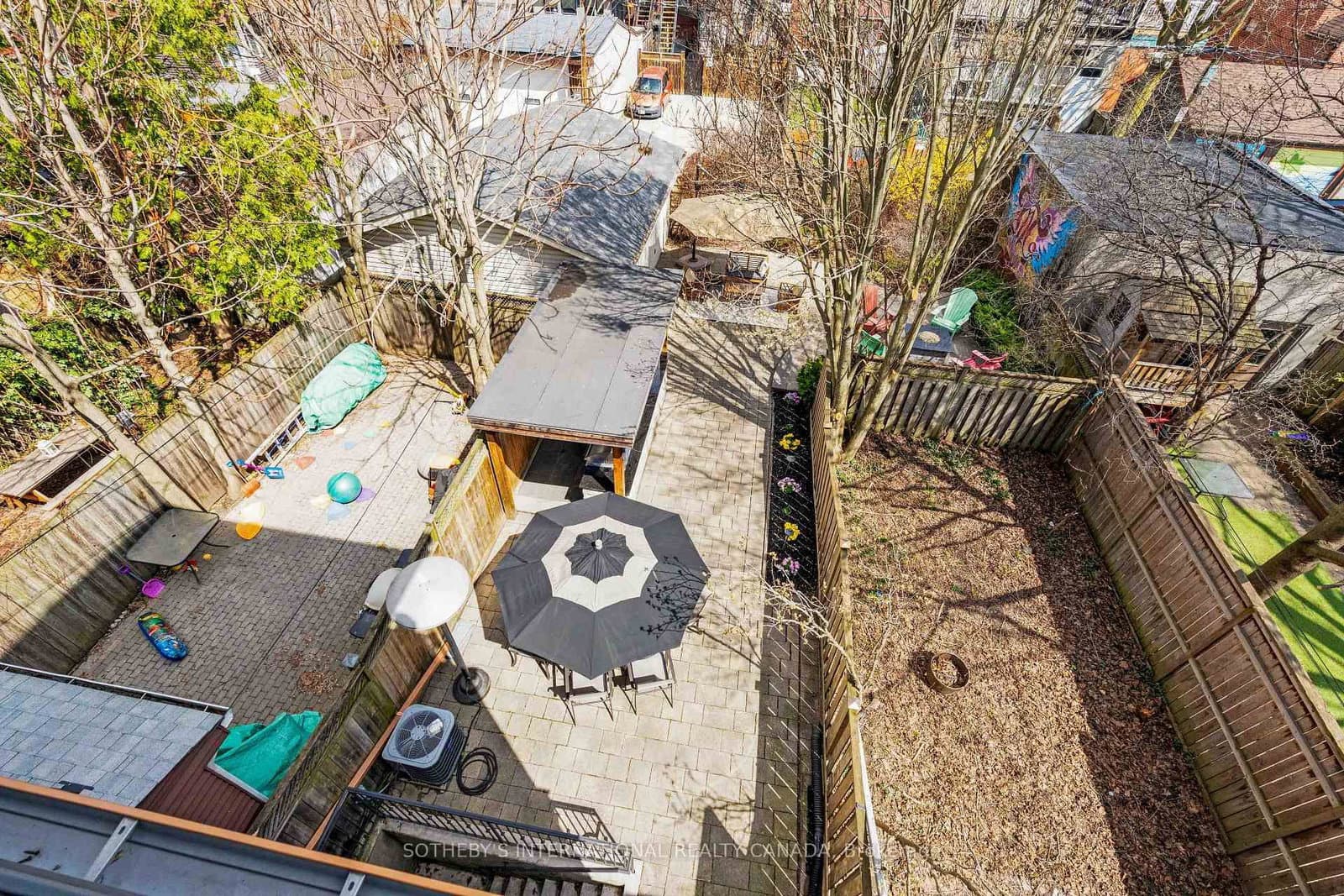 721 Markham Street thumbnail 16