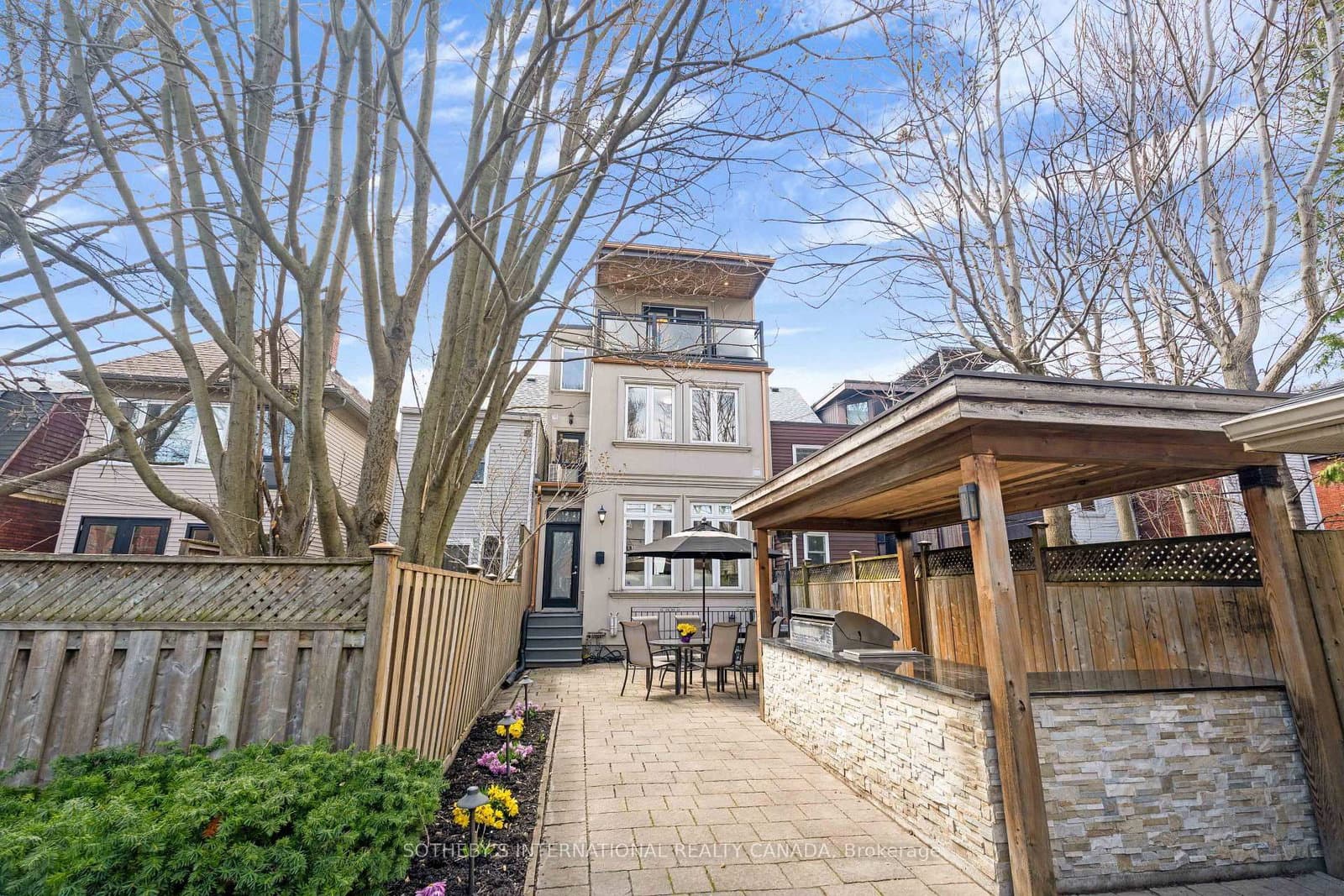 721 Markham Street thumbnail 22
