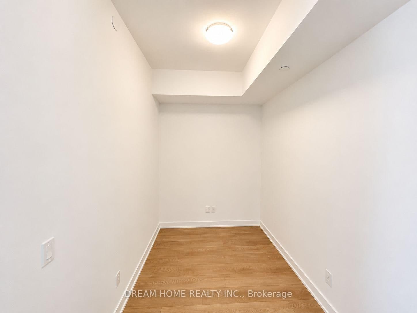 543 Richmond Street W, Unit 1424 thumbnail 7