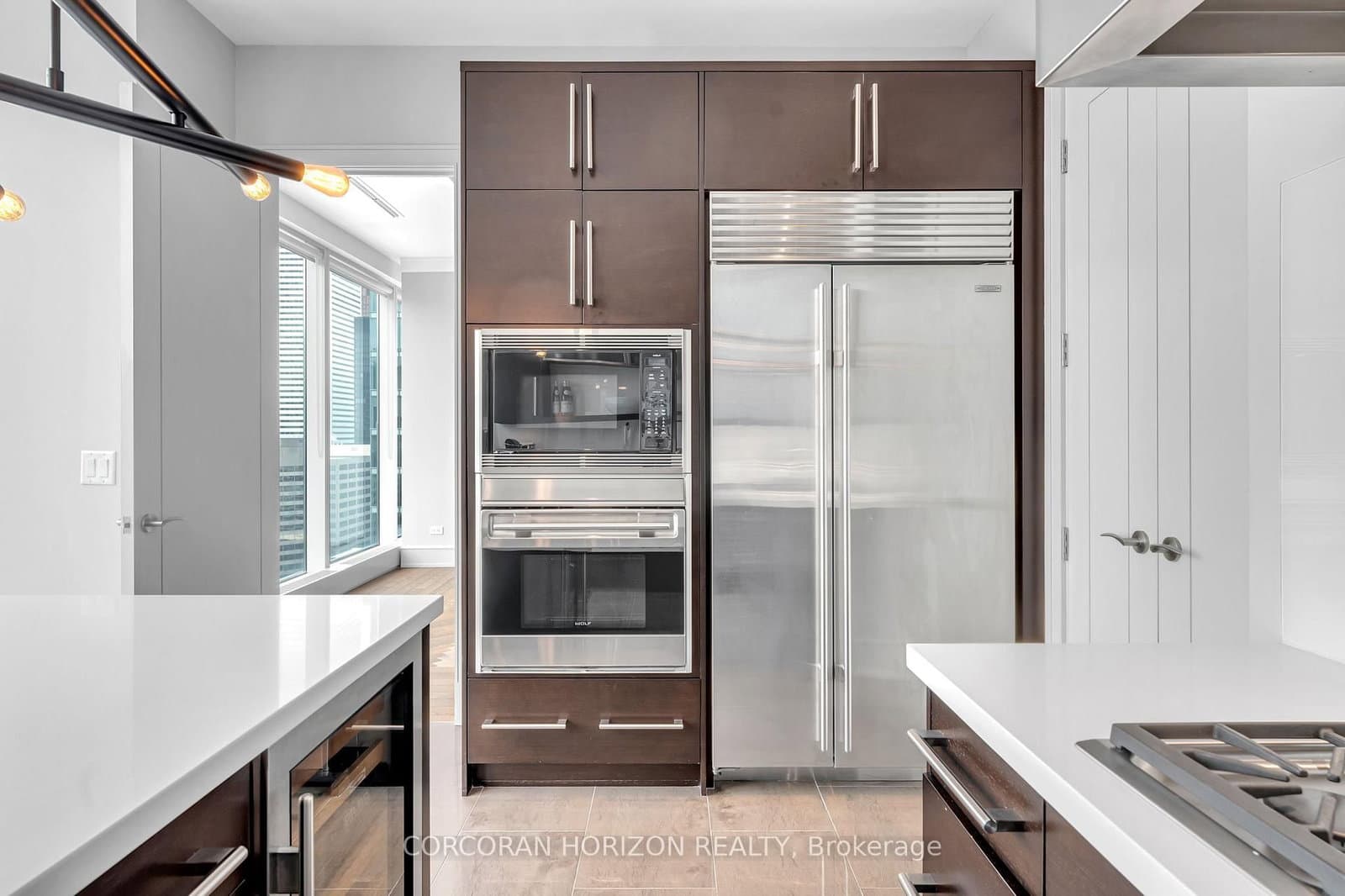 183 Wellington Street W, Unit 3303 thumbnail 26