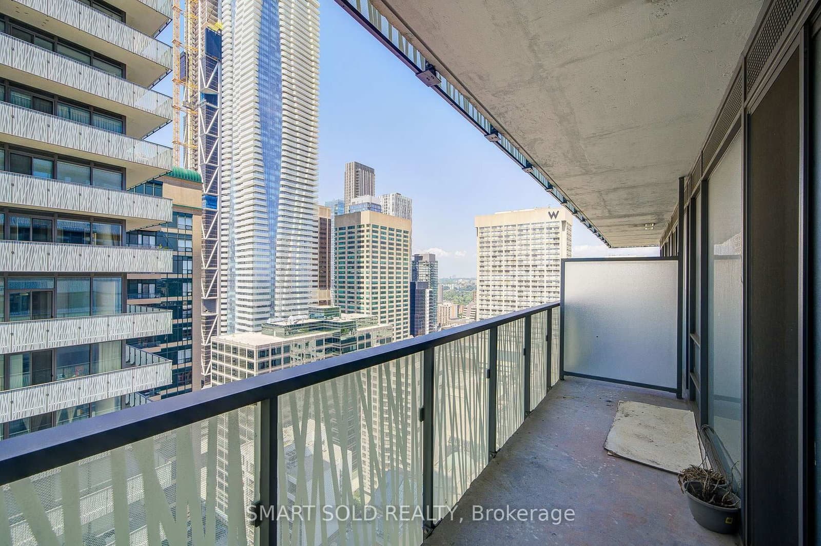 50 Charles Street E, Unit 2909 thumbnail 26