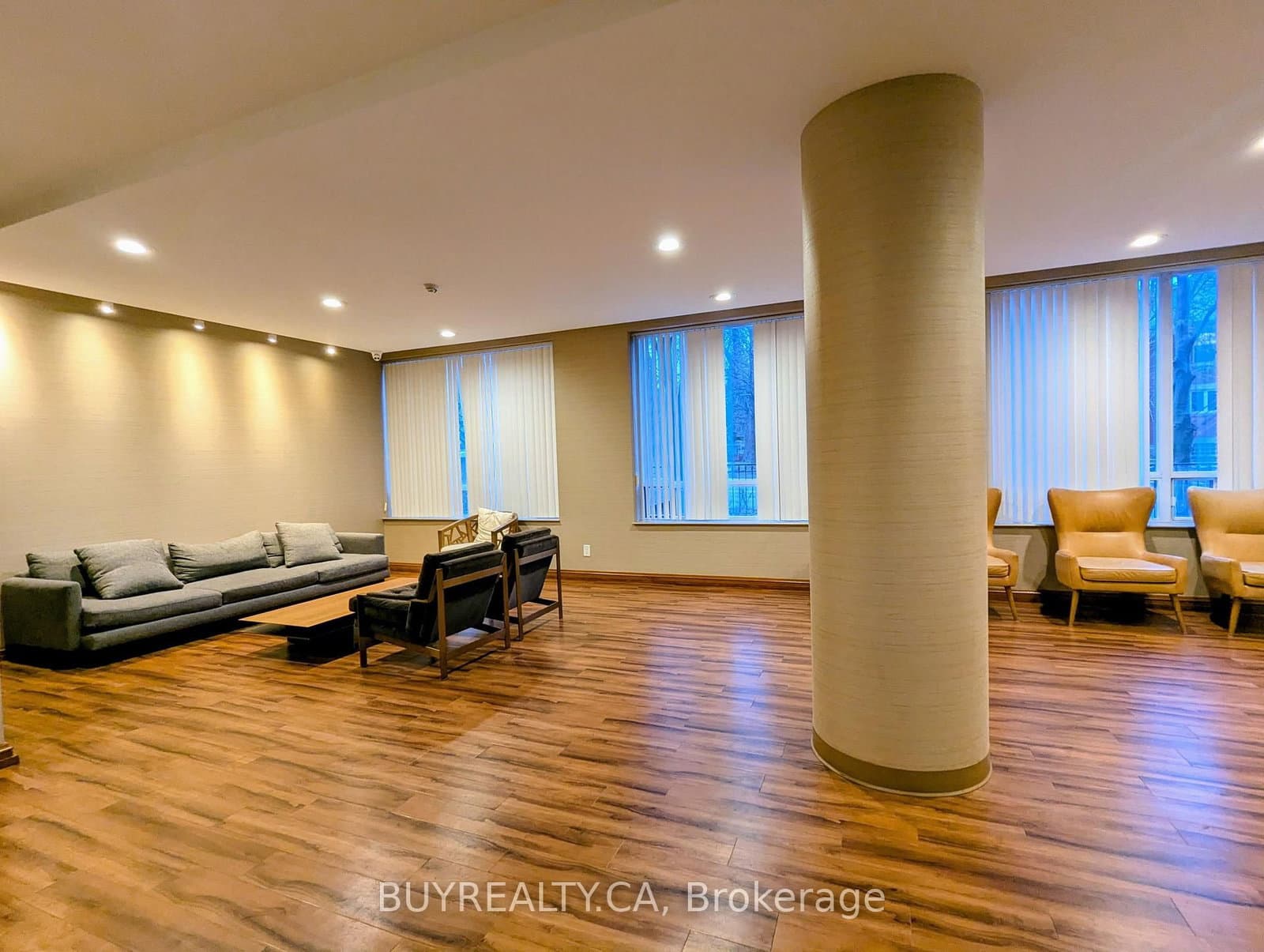 256 Doris Avenue, Unit 308 thumbnail 38