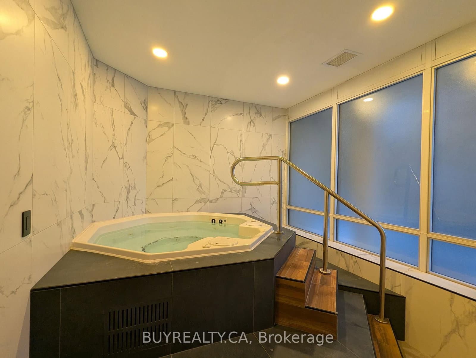 256 Doris Avenue, Unit 308 thumbnail 47
