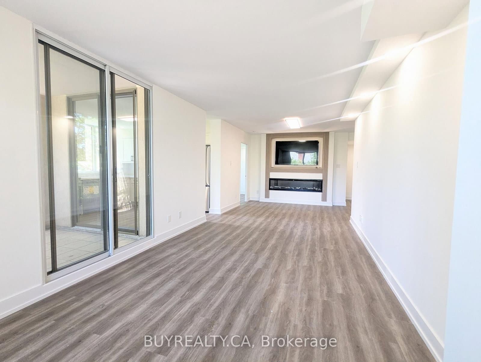 256 Doris Avenue, Unit 308 thumbnail 7