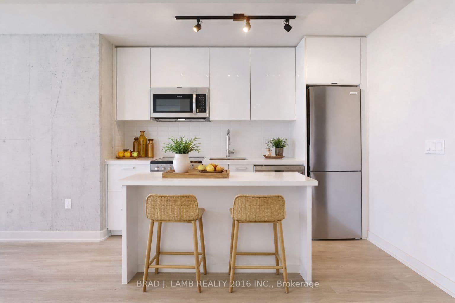 284 King Street E, Unit 1003 thumbnail 2