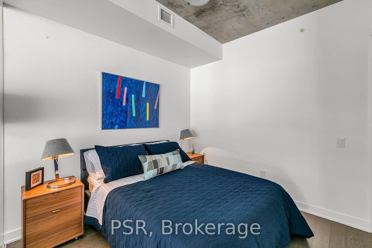 629 King Street W, Unit 620 thumbnail 15
