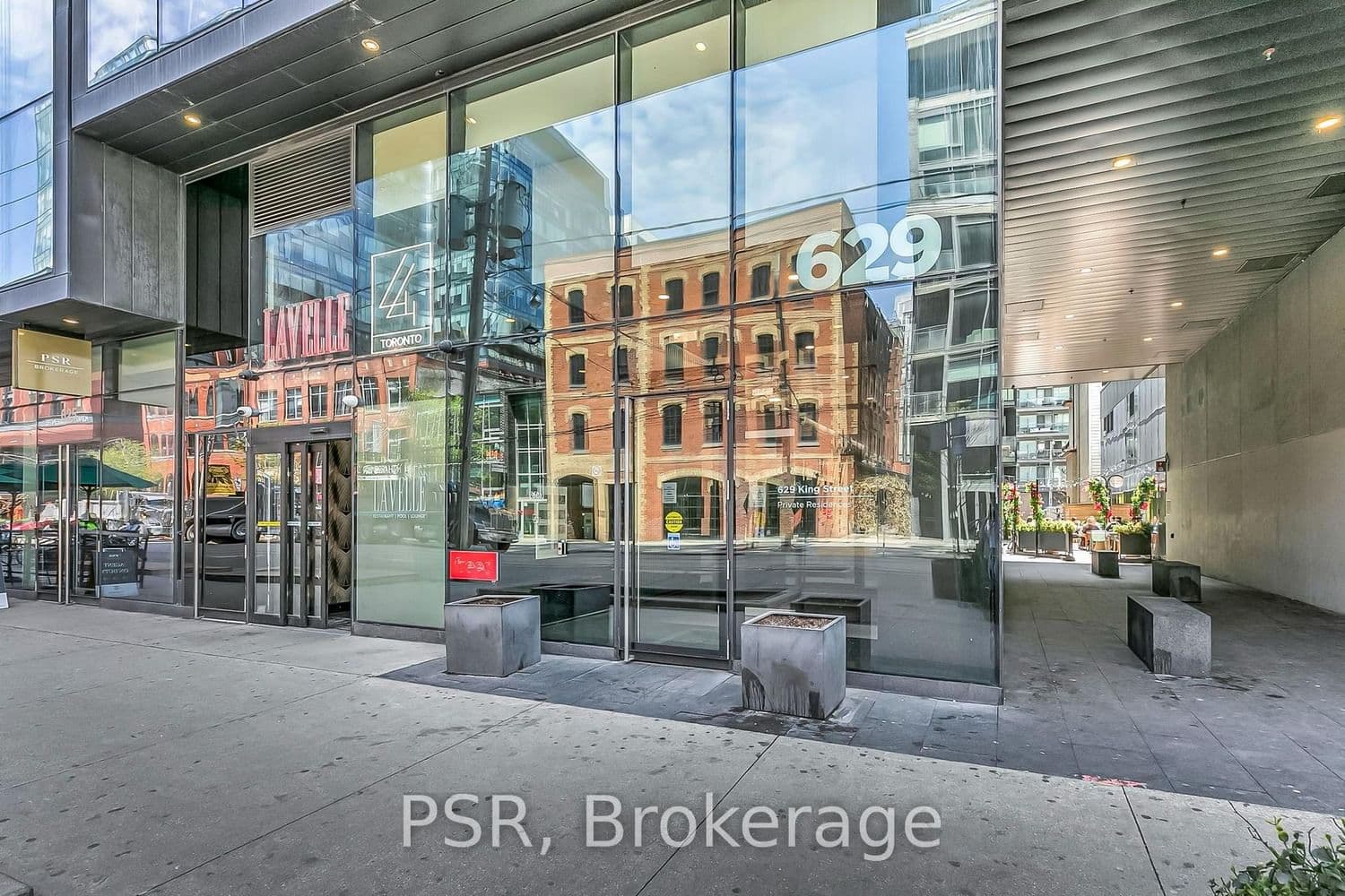 629 King Street W, Unit 620 thumbnail 2