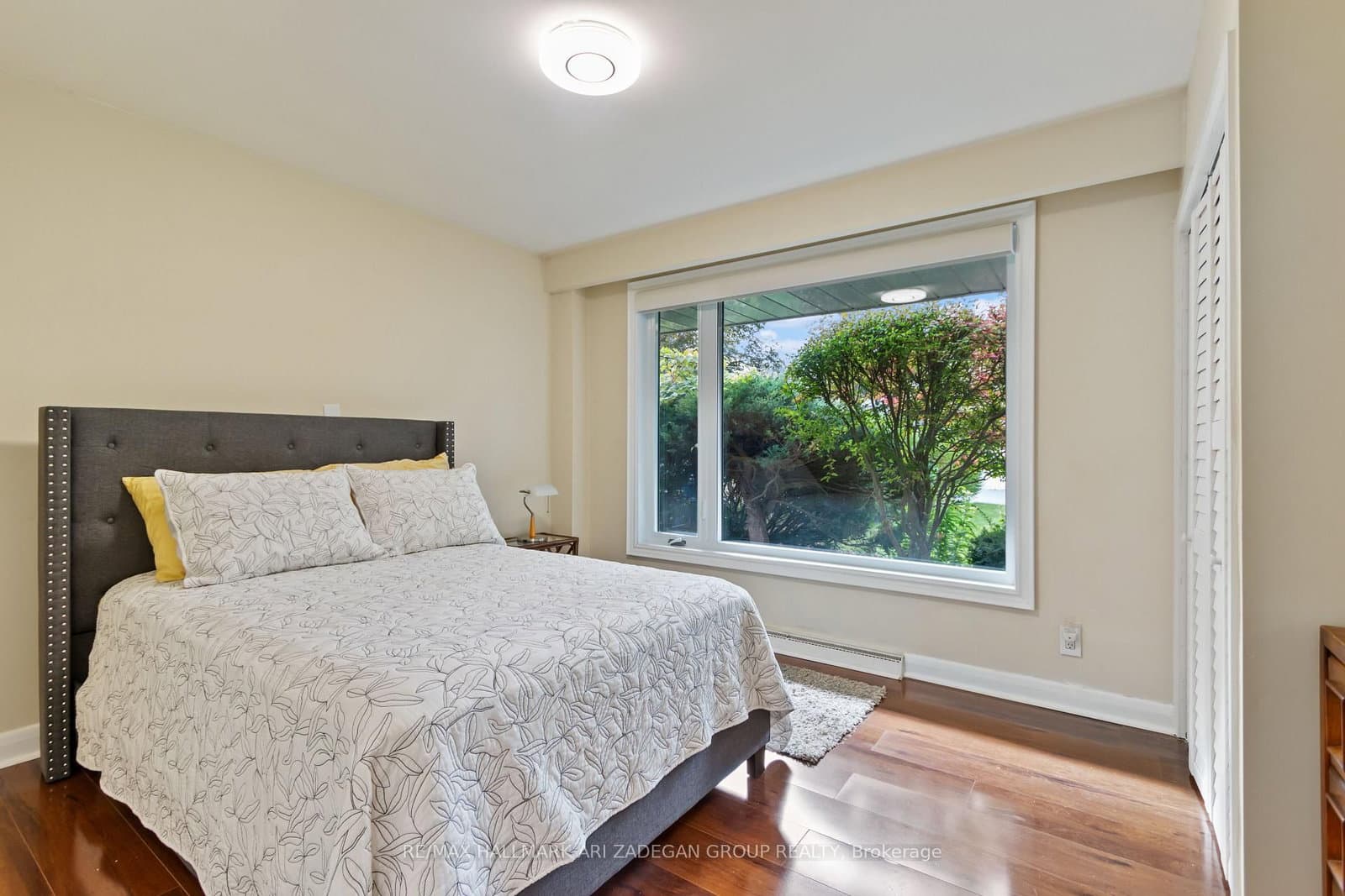 195 Burbank Drive thumbnail 13