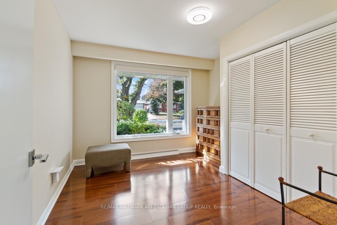 195 Burbank Drive thumbnail 9