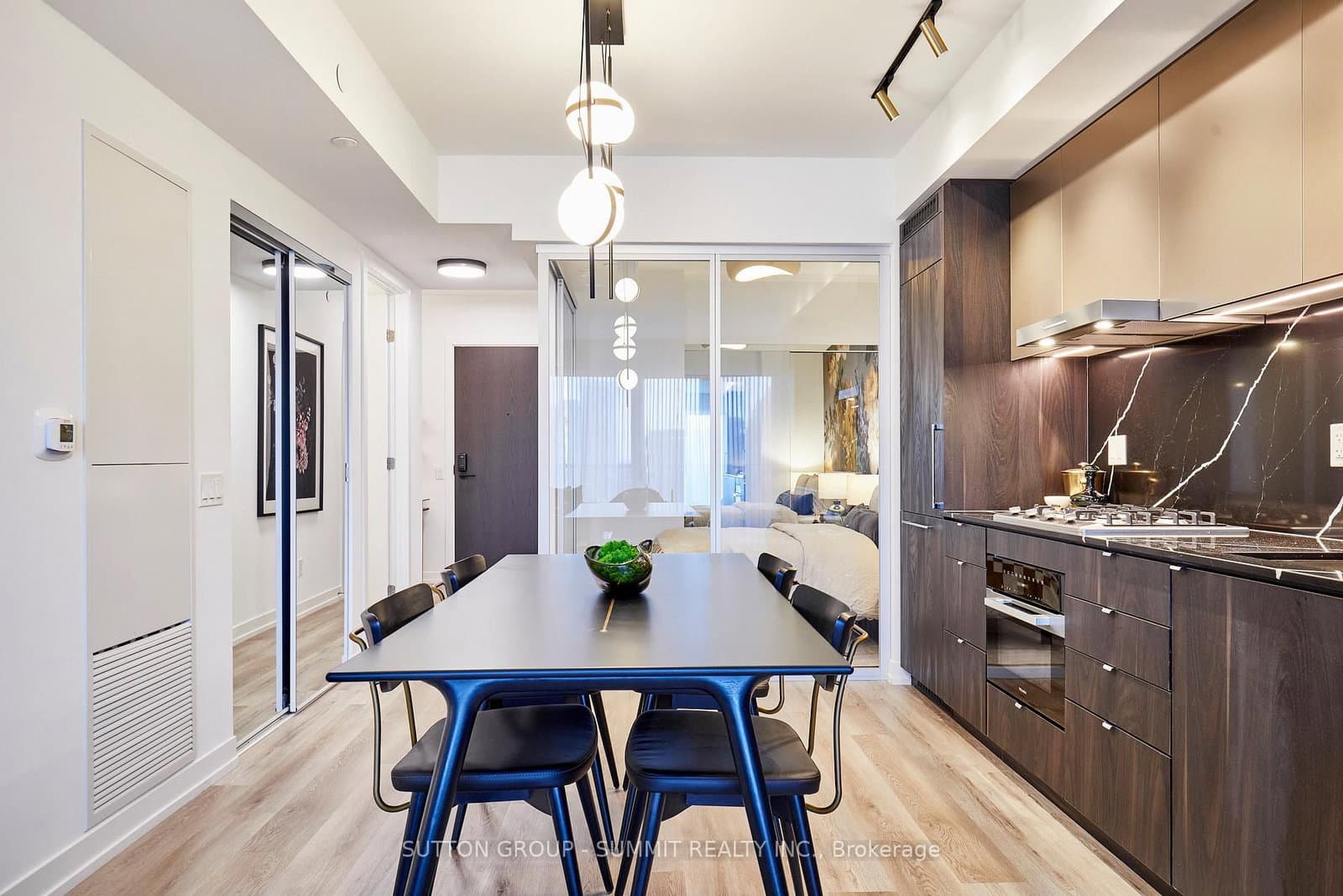 771 YONGE Street, Unit 2501 thumbnail 12