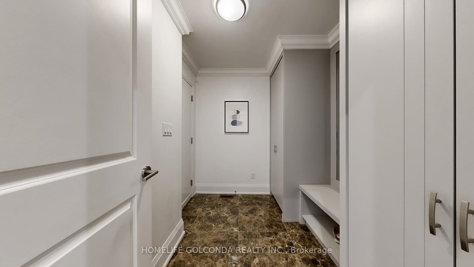 2466B Bayview Avenue thumbnail 37