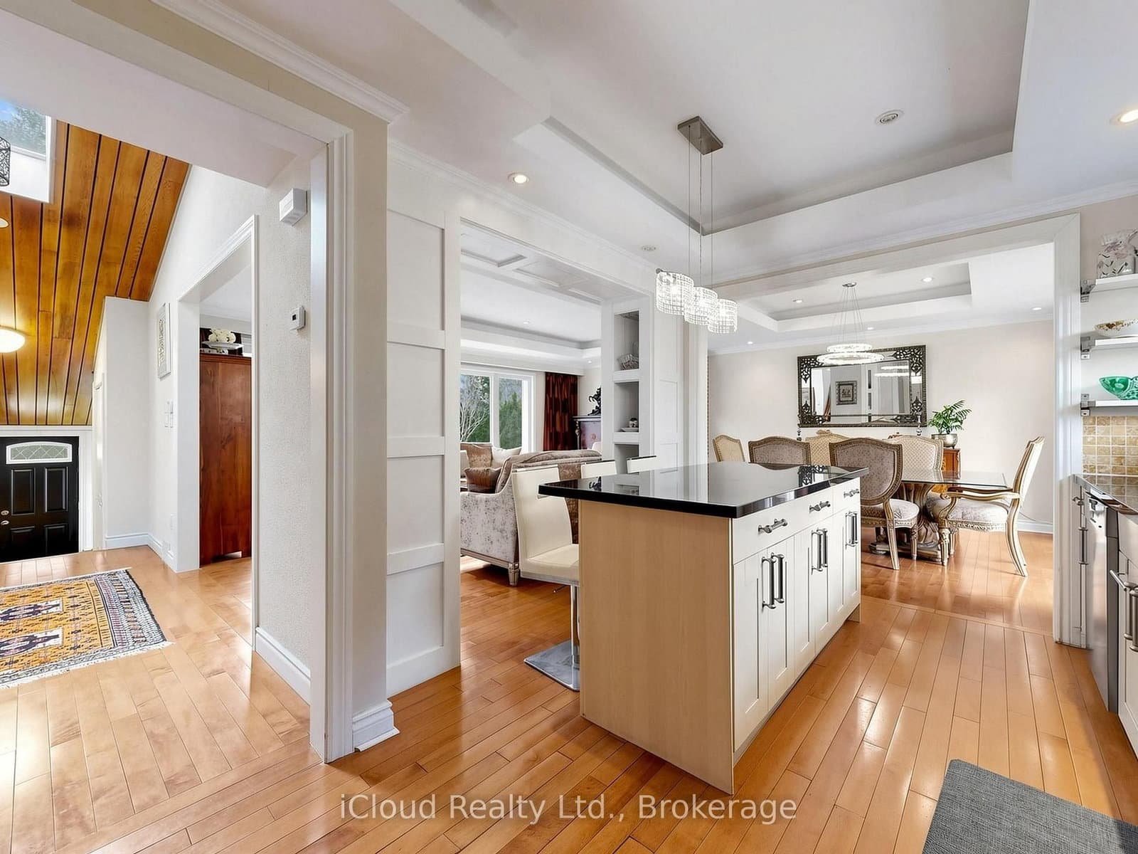 164 Munro Boulevard thumbnail 14