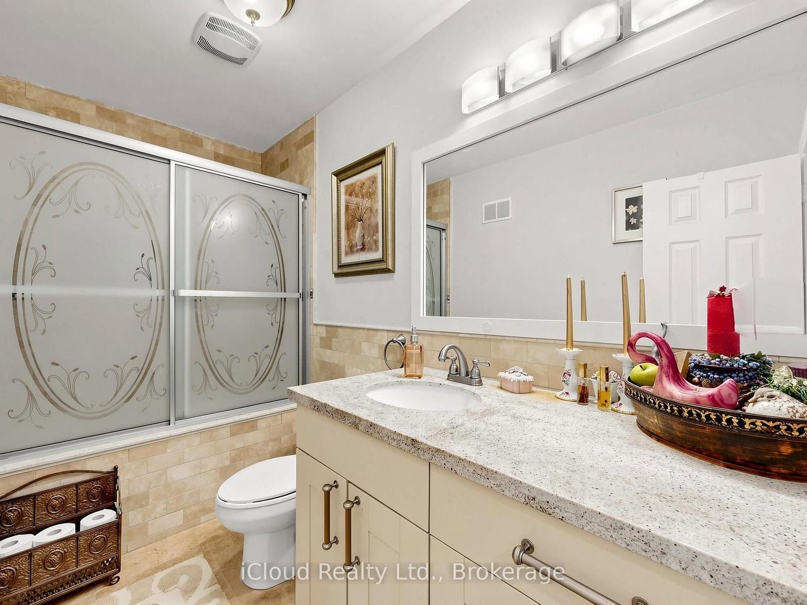 164 Munro Boulevard thumbnail 37