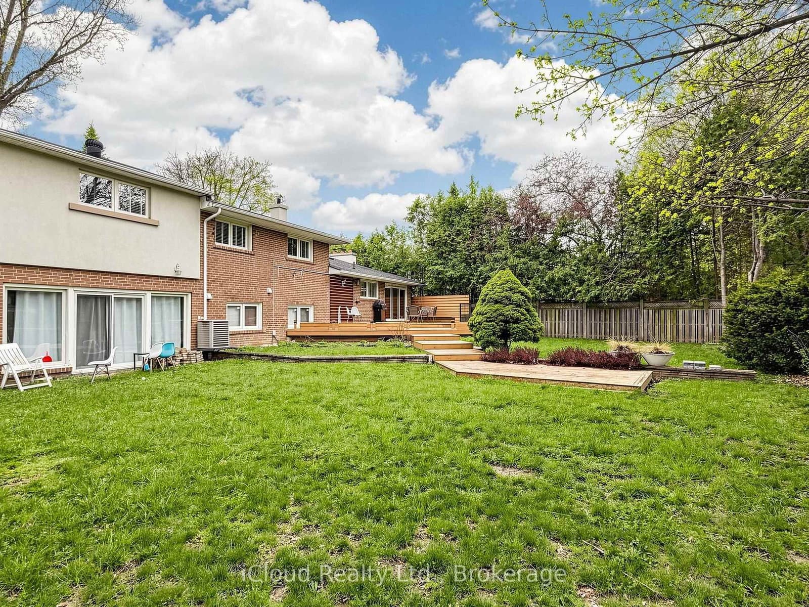 164 Munro Boulevard thumbnail 47