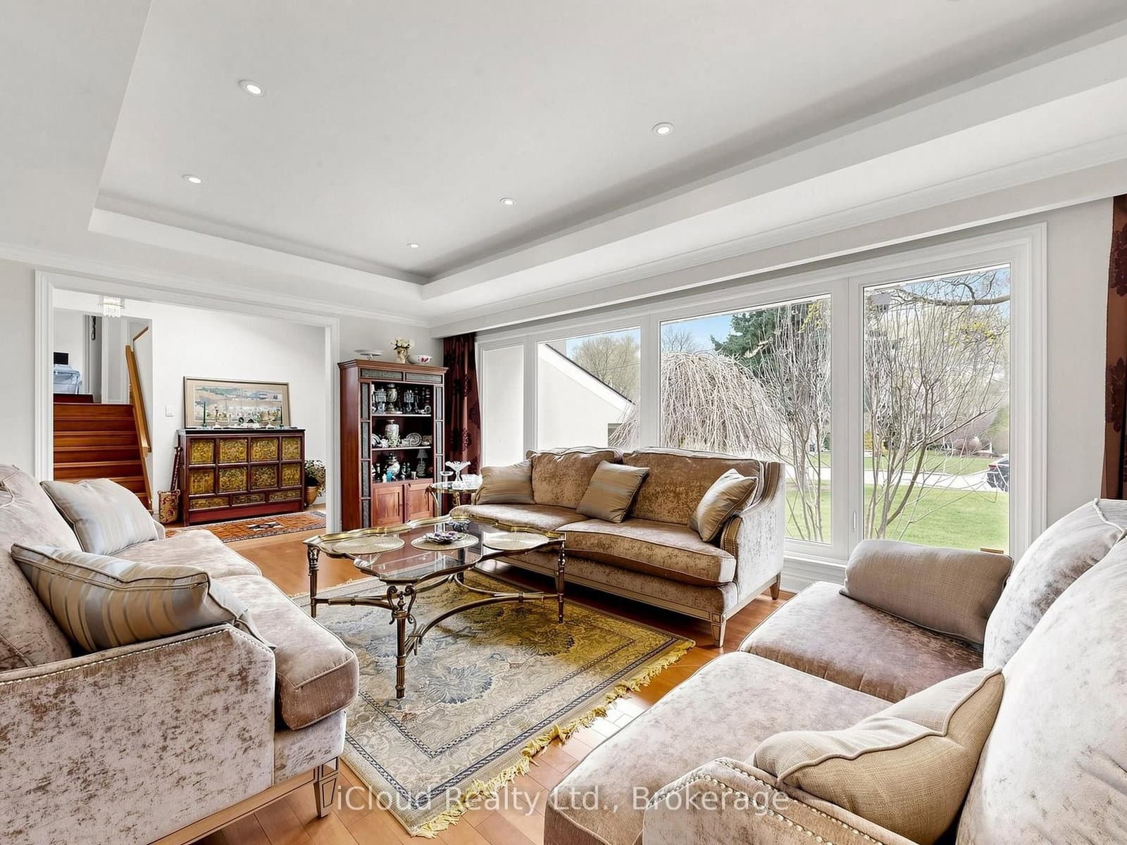 164 Munro Boulevard thumbnail 8