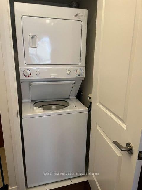 1430 Yonge Street, Unit 203 thumbnail 11