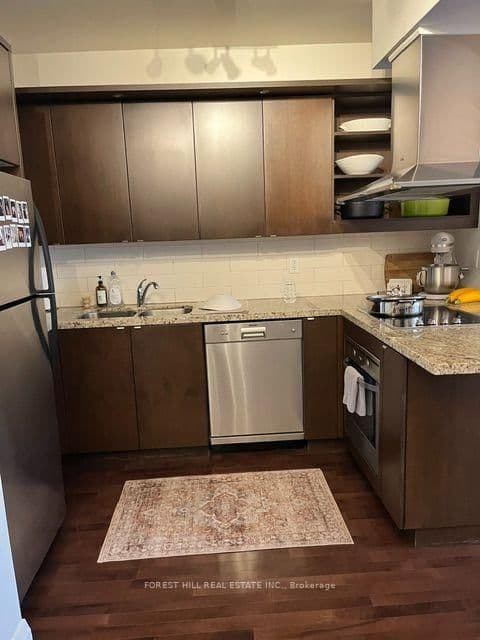 1430 Yonge Street, Unit 203 thumbnail 7