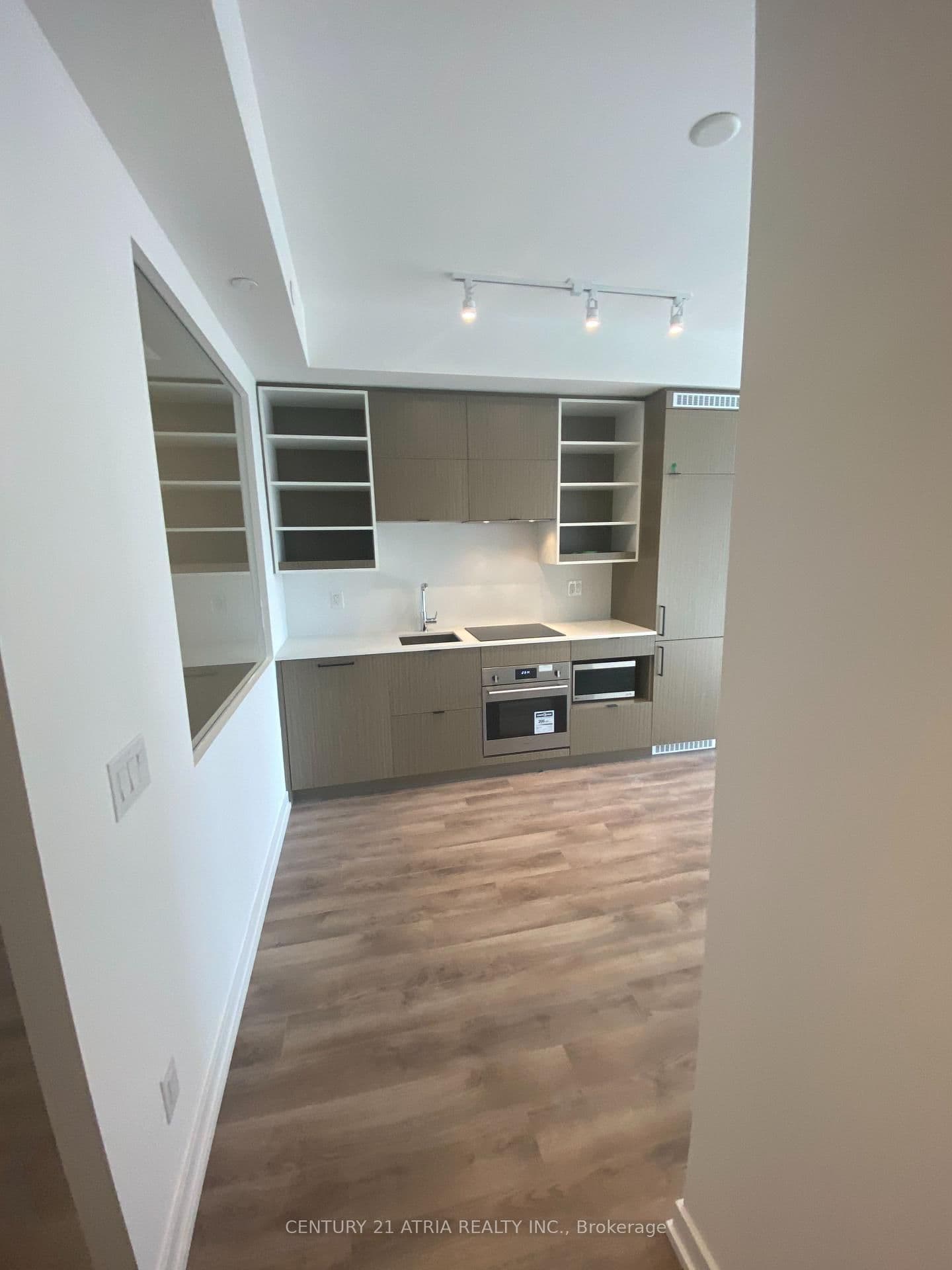 20 Edward Street, Unit 1713 thumbnail 10