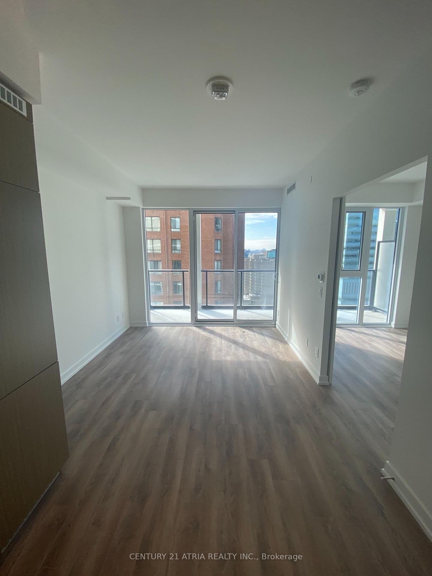 20 Edward Street, Unit 1713 thumbnail 11