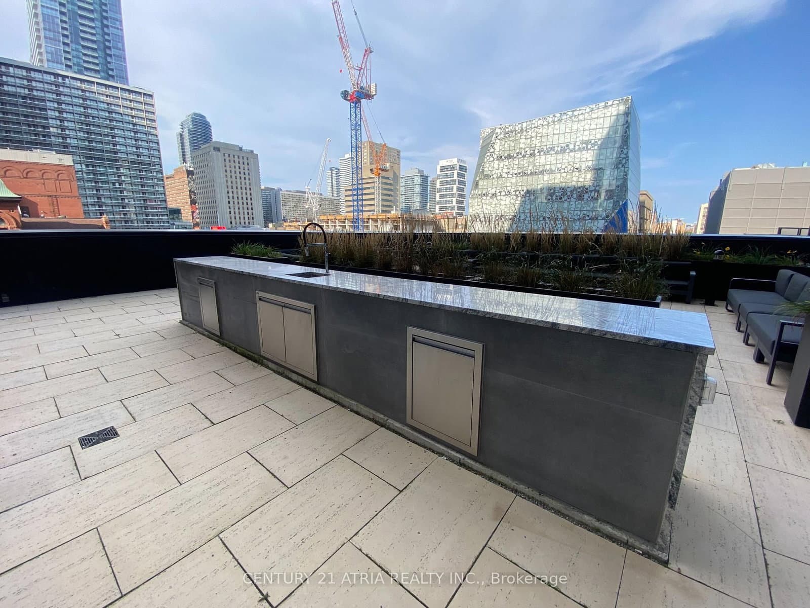 20 Edward Street, Unit 1713 thumbnail 17