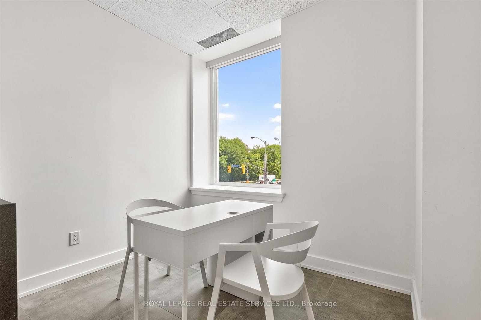 421 Bloor Street E, Unit 207/208 thumbnail 10