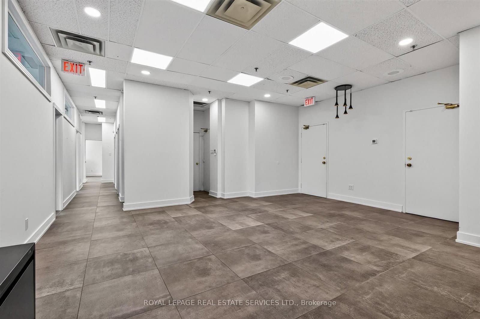 421 Bloor Street E, Unit 207/208 thumbnail 8