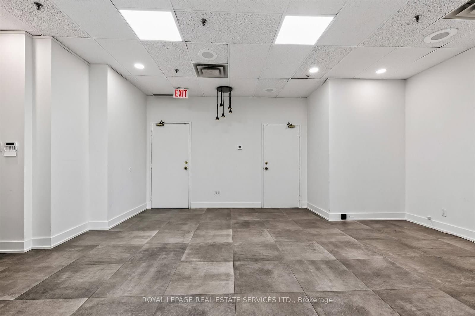 421 Bloor Street E, Unit 207/208 thumbnail 9