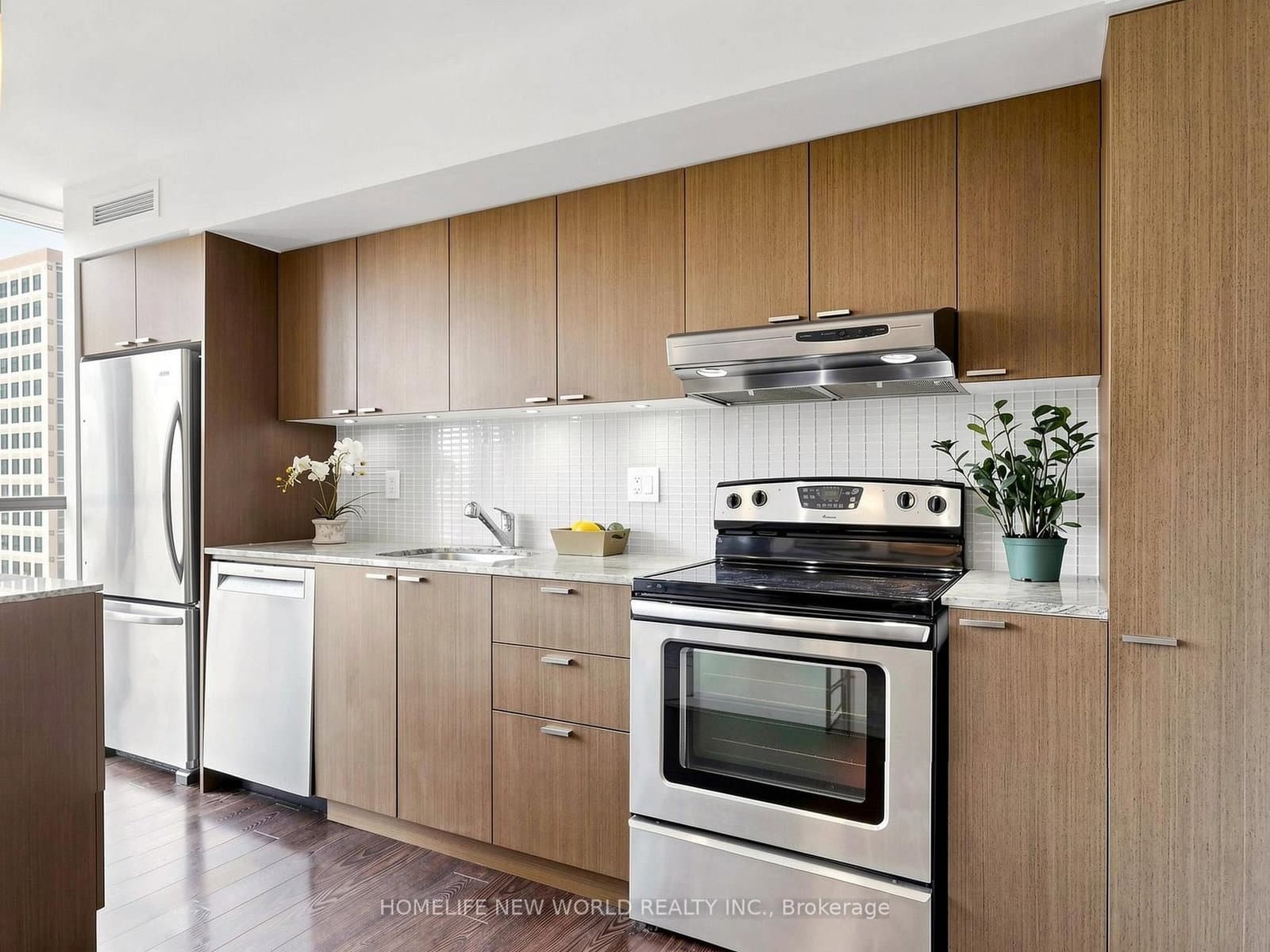 110 Charles Street E, Unit 1406 thumbnail 20