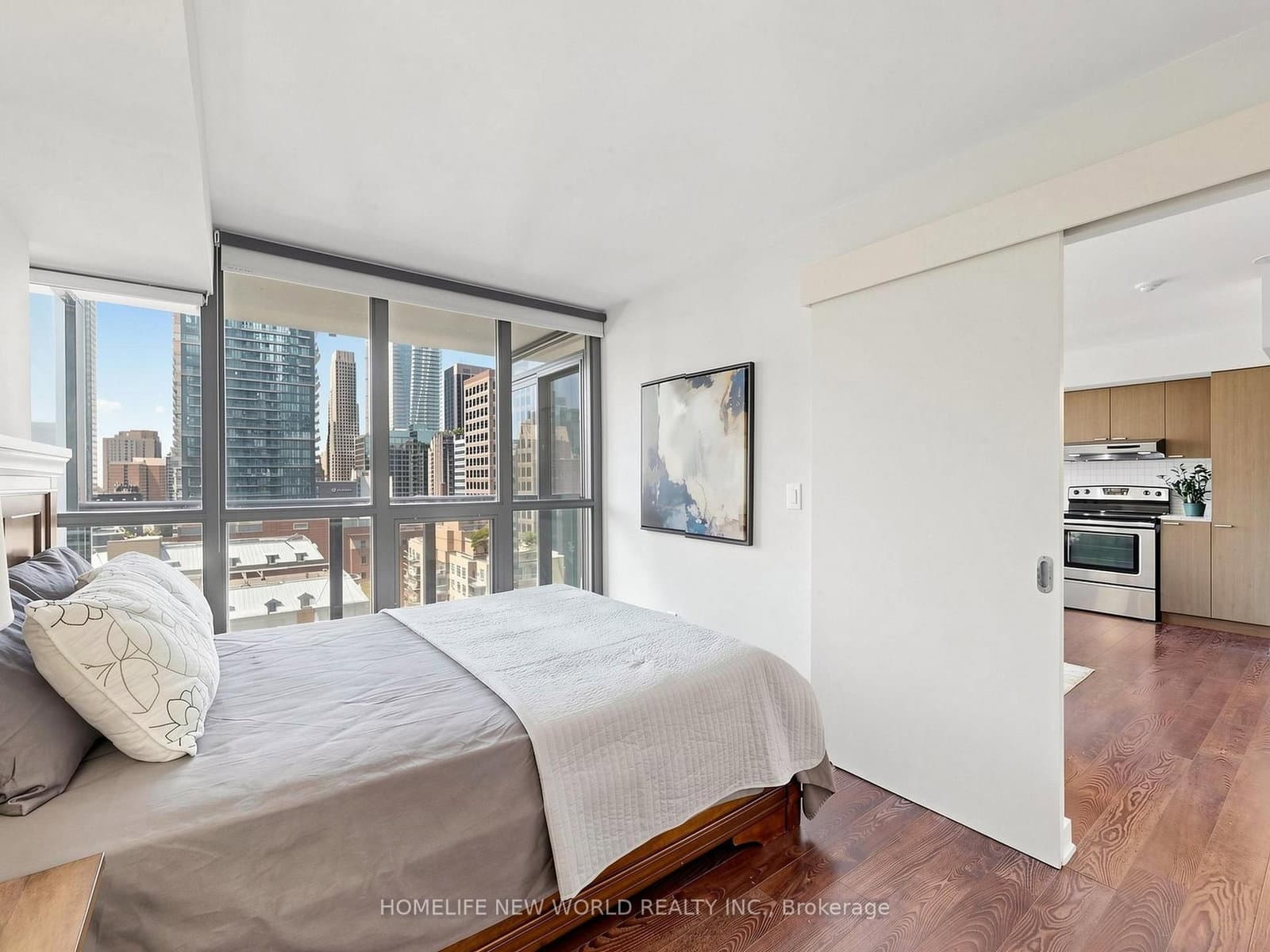 110 Charles Street E, Unit 1406 thumbnail 28