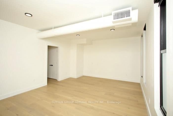 535 Yonge Street, Unit 3rd Flr thumbnail 5