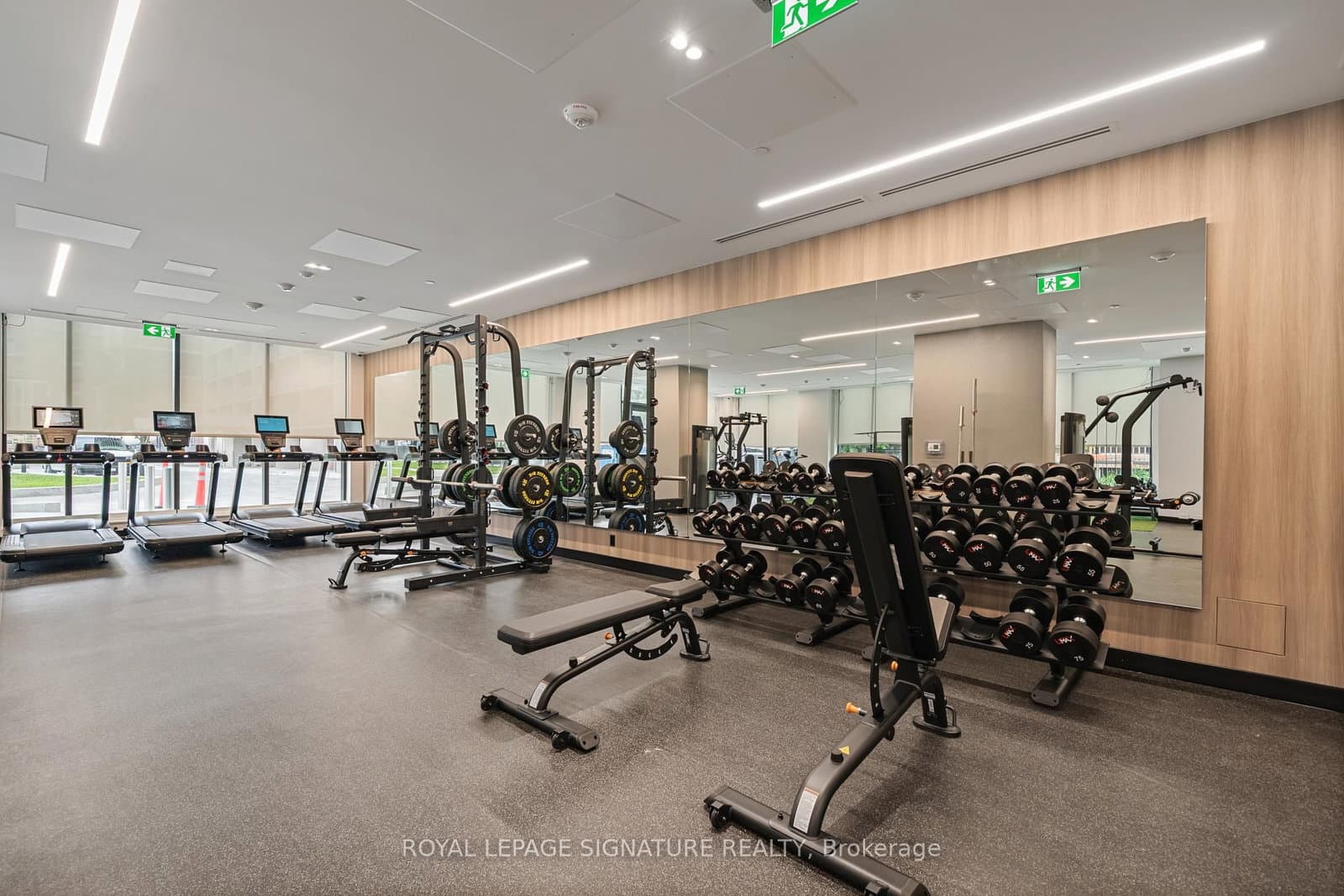 664 Spadina Avenue, Unit 404 thumbnail 17