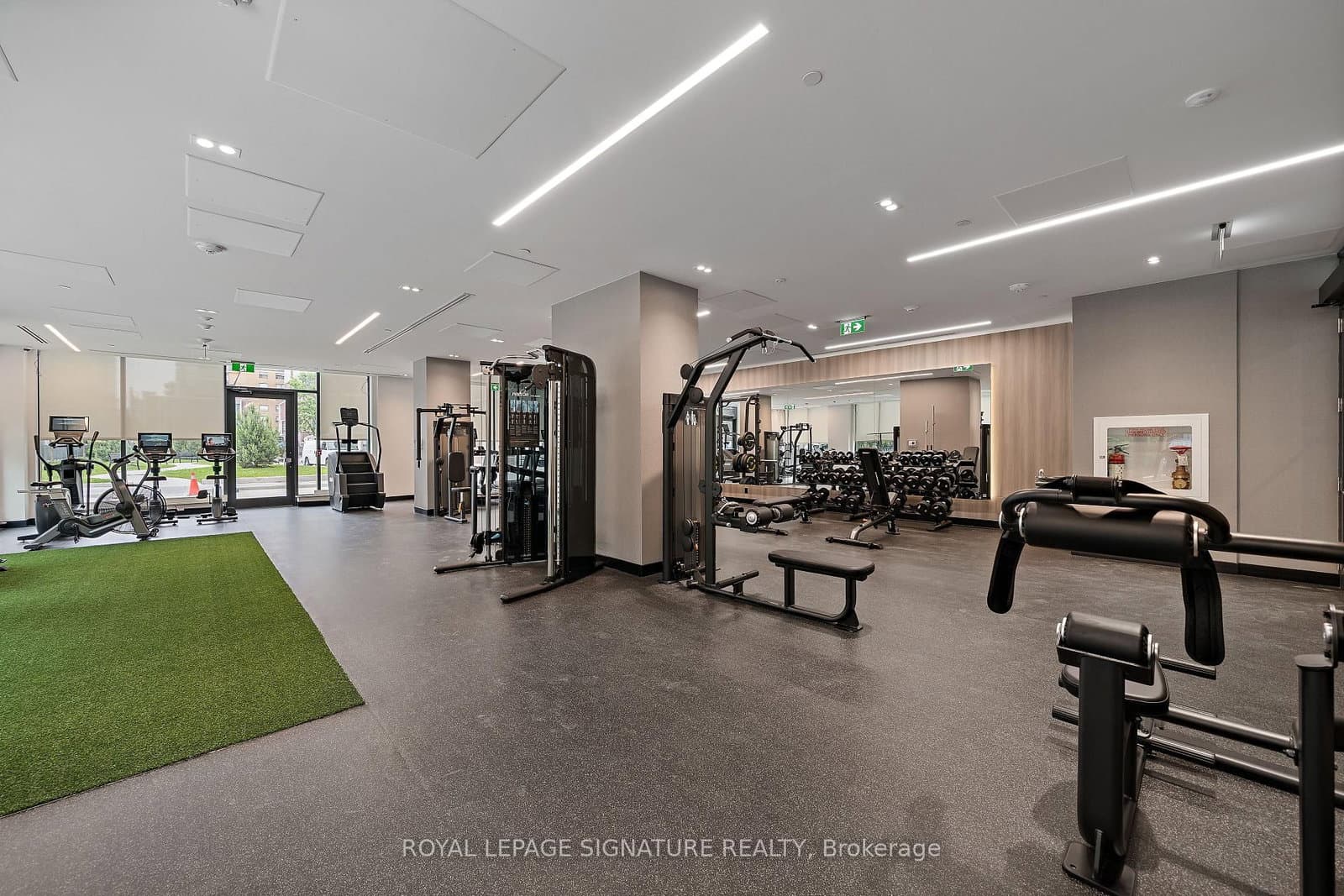 664 Spadina Avenue, Unit 204 thumbnail 24