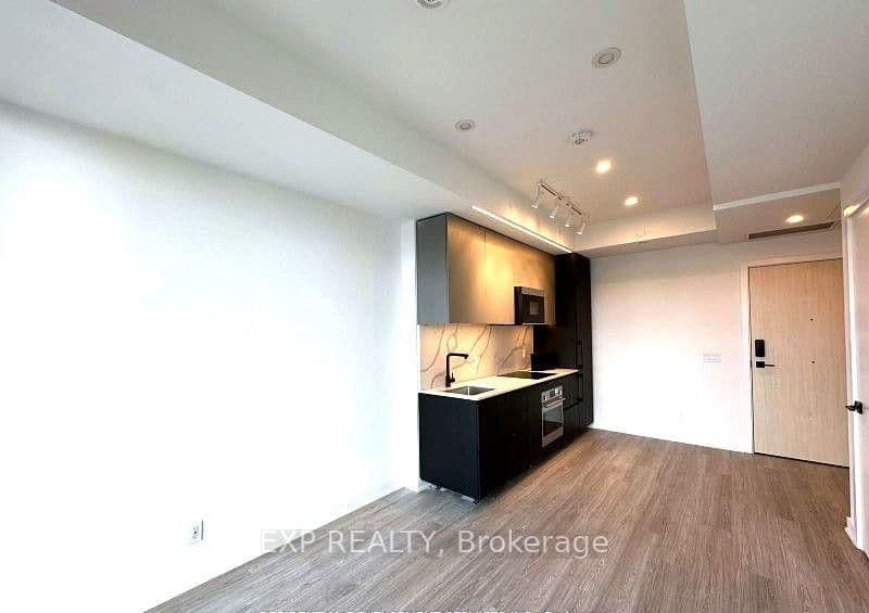 699 Sheppard Avenue E, Unit 907 thumbnail 3