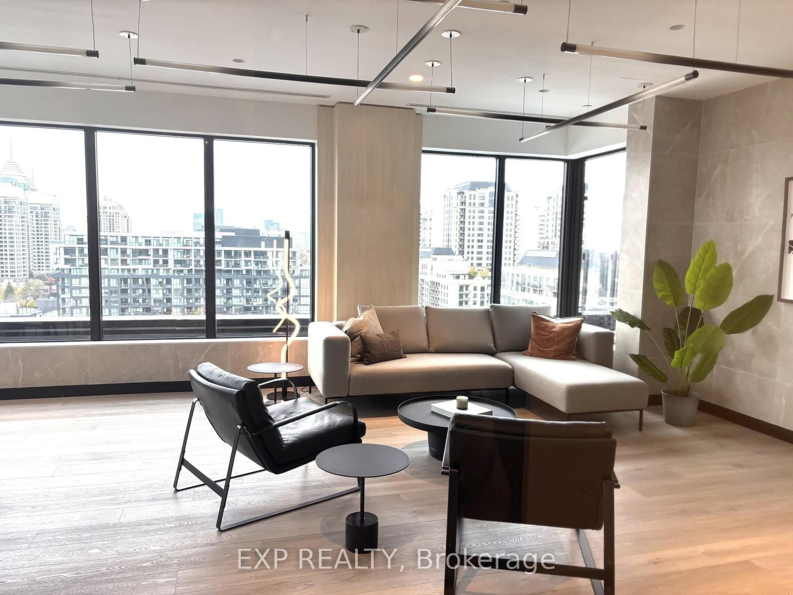 699 Sheppard Avenue E, Unit 907 thumbnail 8