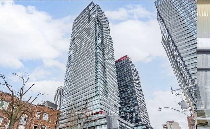 39 Roehampton Avenue, Unit 505 - Image 1