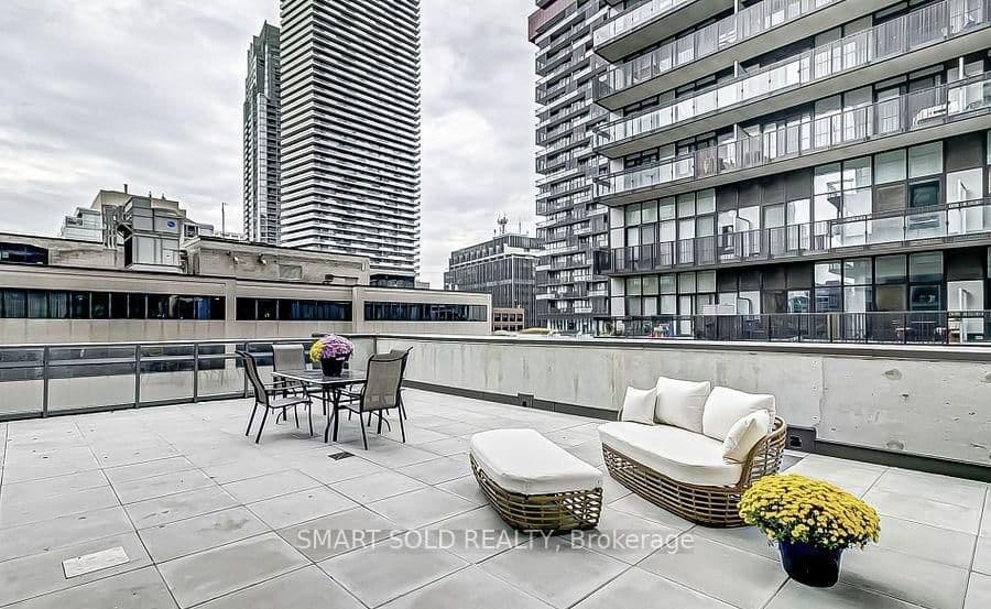 39 Roehampton Avenue, Unit 505 thumbnail 7