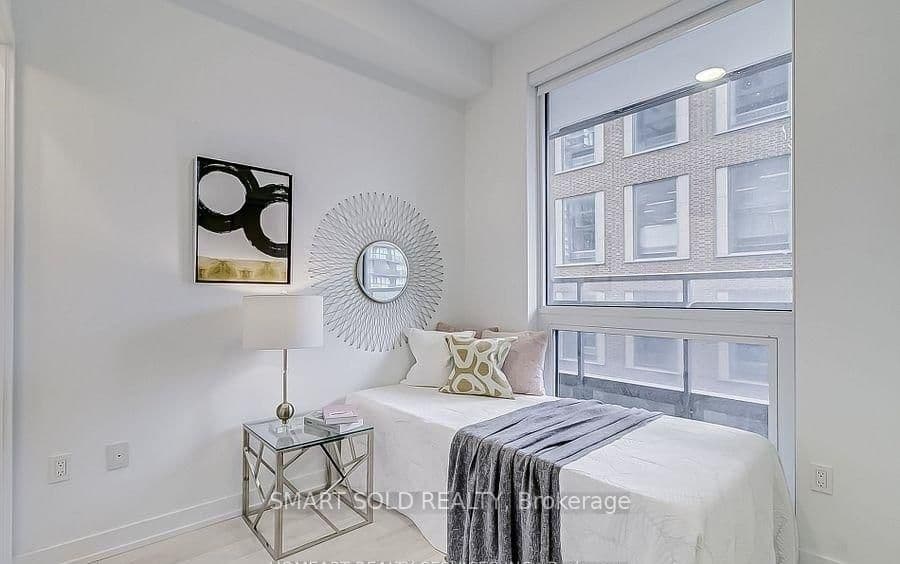 39 Roehampton Avenue, Unit 505 thumbnail 9