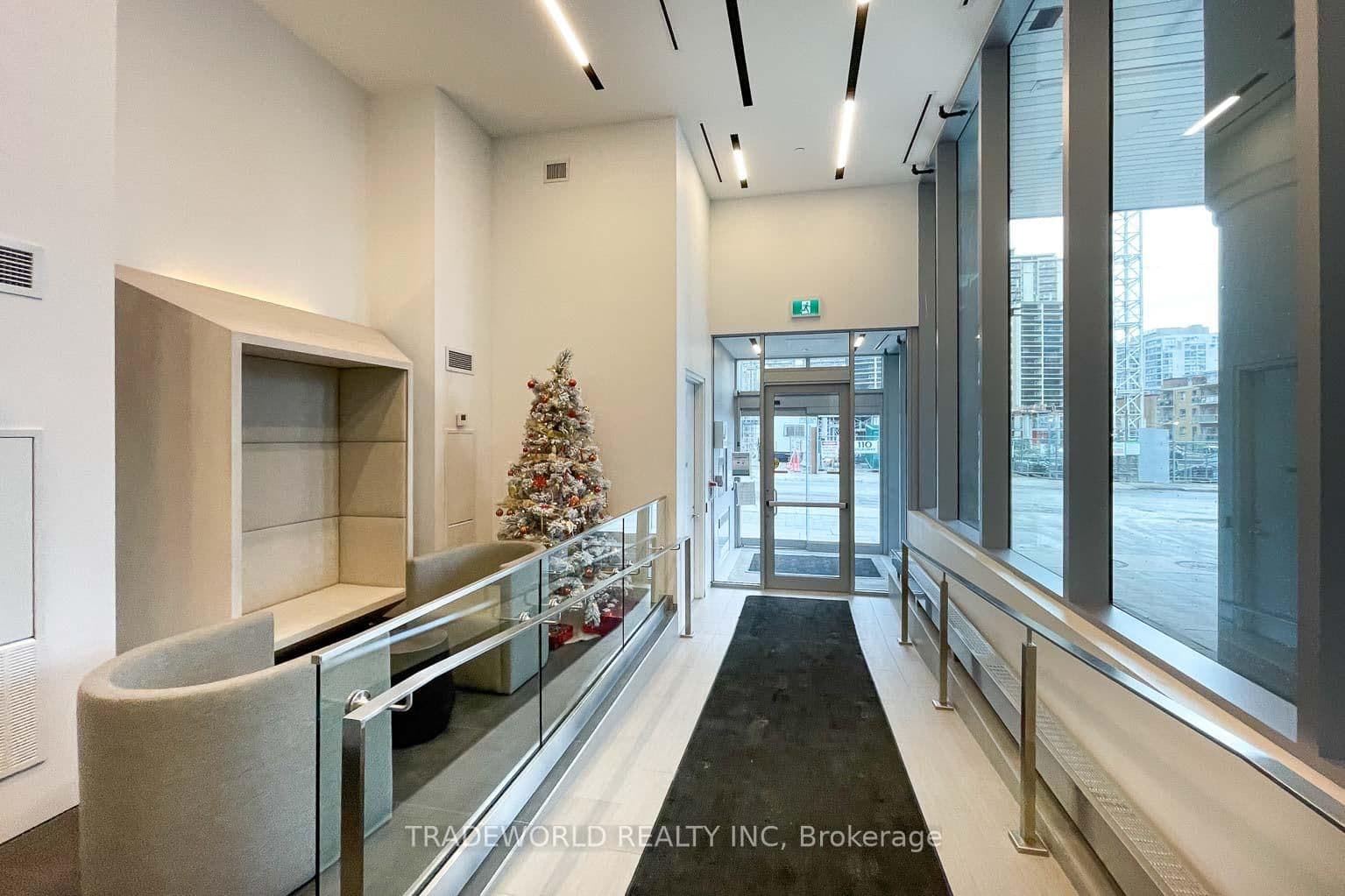 99 Broadway Avenue, Unit 2308 thumbnail 34