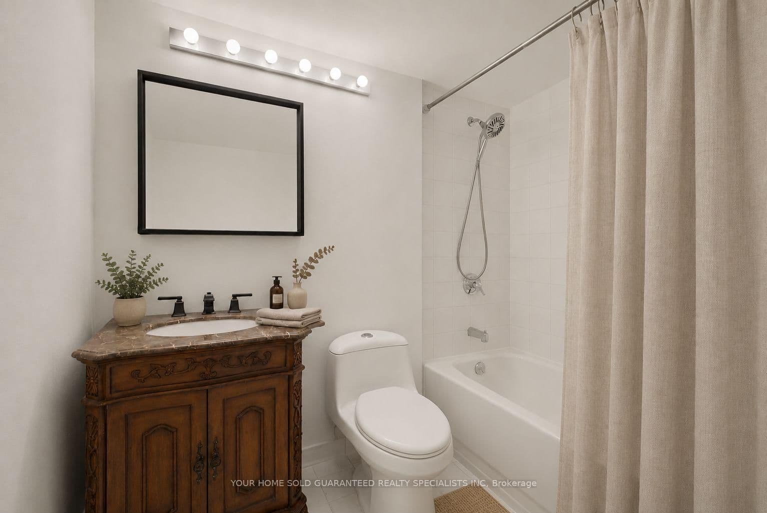 10 Yonge Street, Unit 2610 thumbnail 7