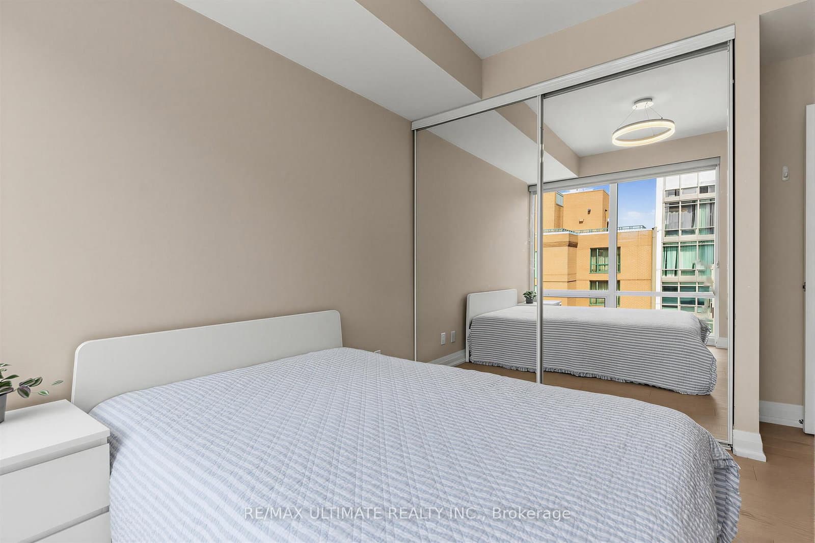 1 Bedford Road, Unit 603 thumbnail 8