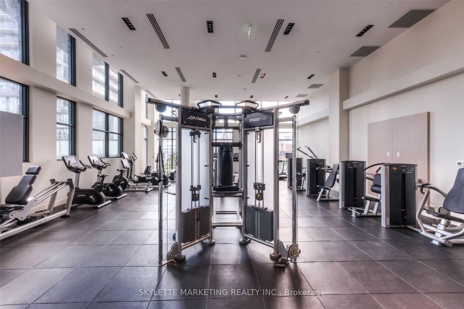 50 Power Street, Unit 424 thumbnail 29
