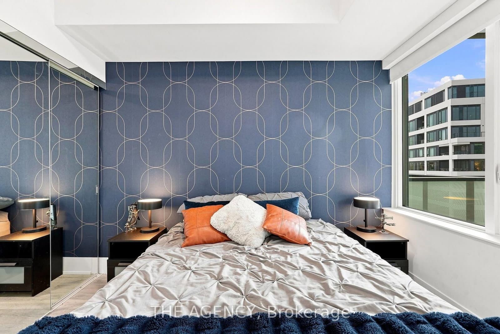 470 Front Street, Unit 907 thumbnail 16