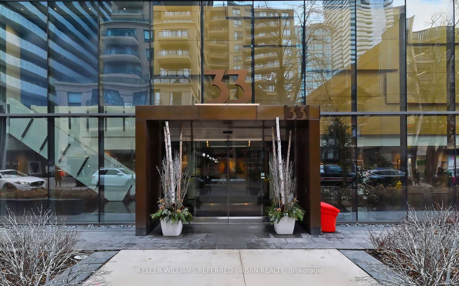33 Charles Street E, Unit 3902 thumbnail 31