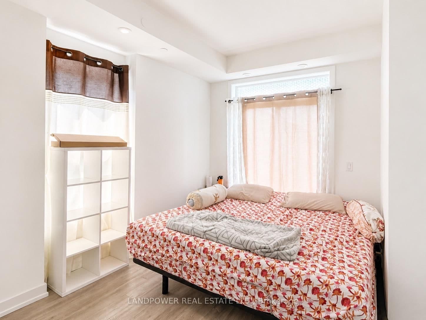 51 Winlock Park, Unit 30 thumbnail 8