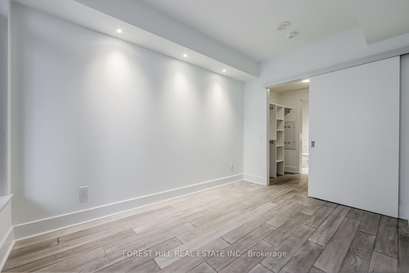 11 Yorkville Avenue, Unit 2506 thumbnail 16