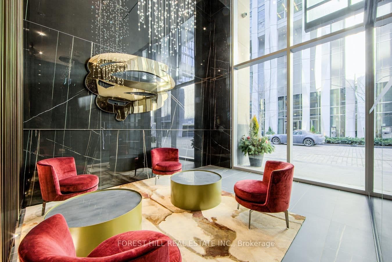 11 Yorkville Avenue, Unit 2506 thumbnail 3